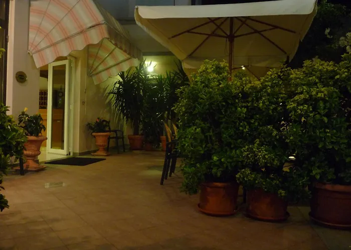 Hotel Prestige